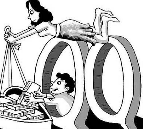 一女子"脚踏两只船",以"父亲去世"为由骗取50多万