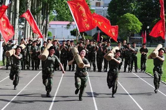 科普火箭军部队司令员中将军衔享正大军区级待遇