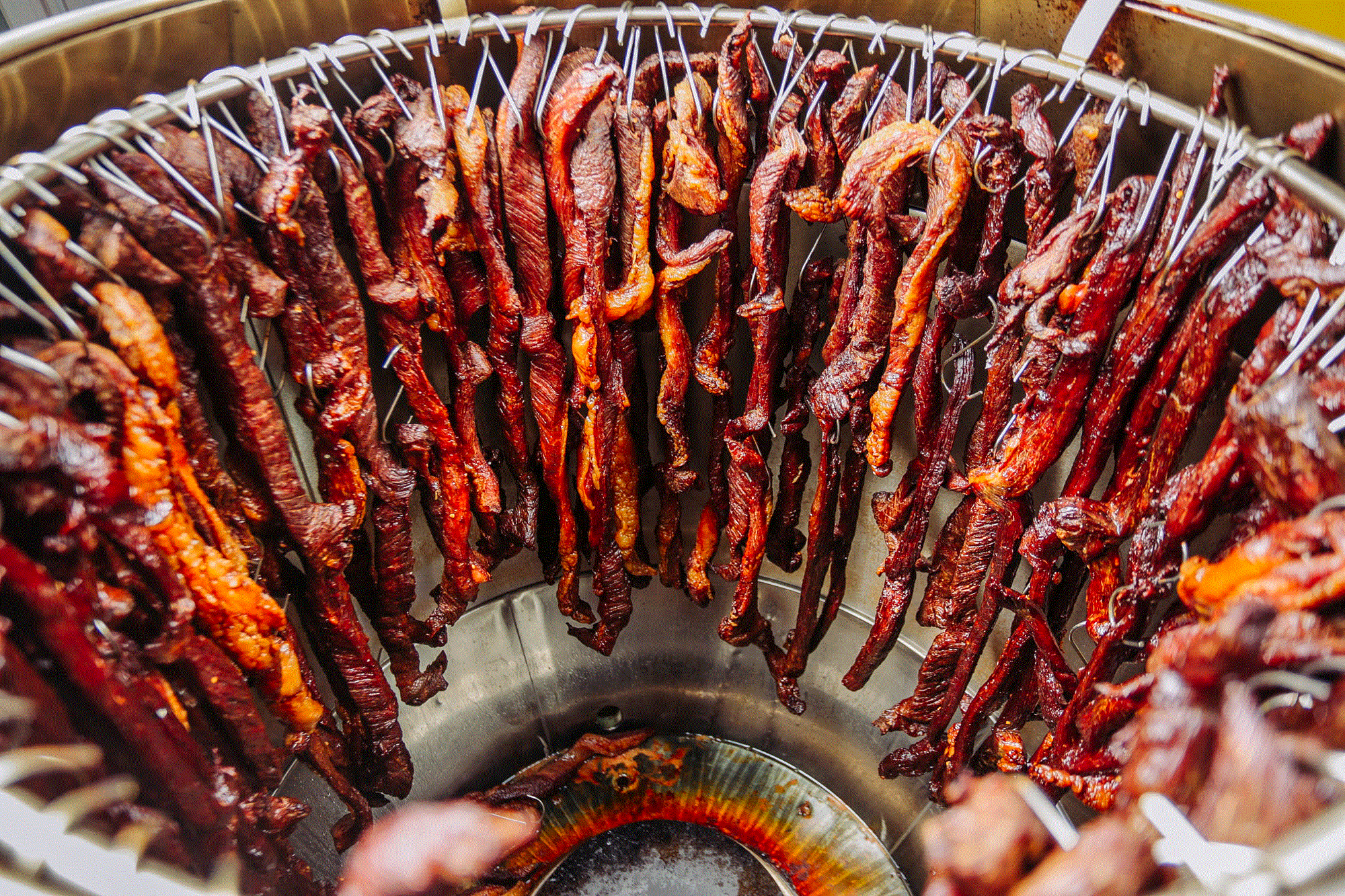 香到让烧烤摊师傅"瑟瑟发抖"的现烤牛肉干,好吃不胖了解一下?