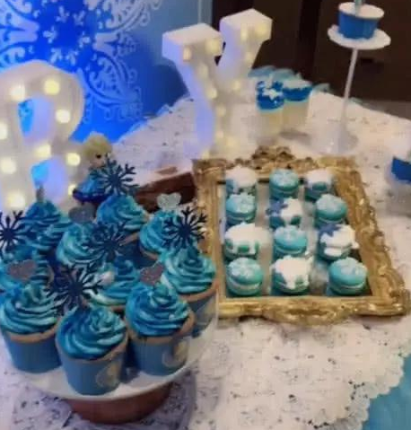 "最美孕妇"猫女林女儿满月酒,宴会隆重,网友:家里有矿