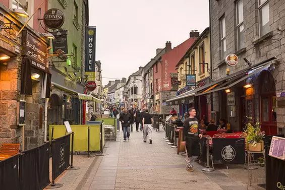 一个禁止离婚的国度,婚姻有期限,期满中止|爱尔兰|基尔肯尼|都柏林