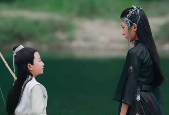 香蜜旭凤孩子是白鹭鎏英孩子叫卿天润玉孩子叫一行