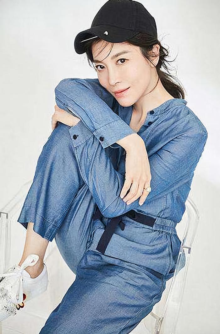 电视剧里的惊艳美妇张琰琰现实世界里竟也是这样少女般好看