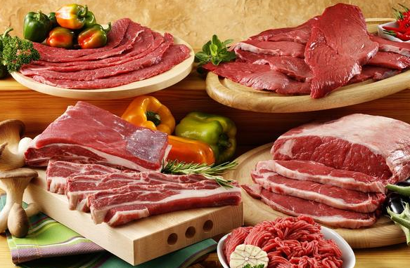 1,高脂肪食物:猪油,肥猪肉,黄油,肥牛等这3类食物千万别碰,动脉硬化一