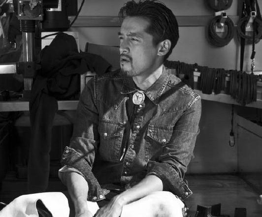 胡歌这组黑白照man爆了,网友:还是我胡歌帅 啊|胡歌|硬汉|李奇_新浪