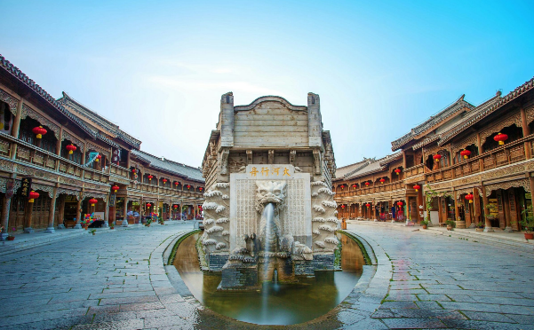 三,鲁南水城·枣庄老街 国家aaaa级旅游景区四,腾州温泉渡假村 在美丽