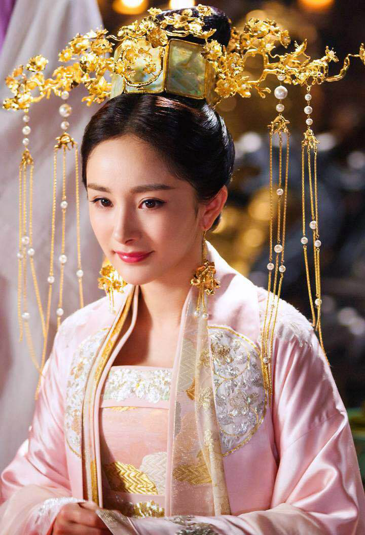 杨幂古装照大集合,美的无可挑剔,存起来|杨幂|古装|美的_新浪新闻
