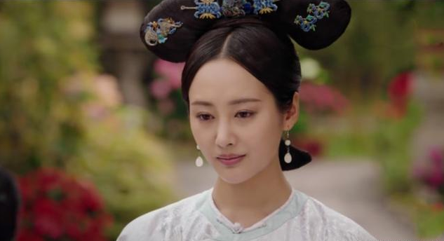 如懿传:卫嬿婉两年无宠,还有钱打点田姥姥?进忠很可疑!