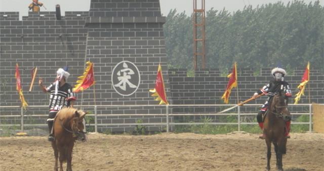 杨家将之杨六郎破天地绝命阵重修白水寺重塑金身的故事