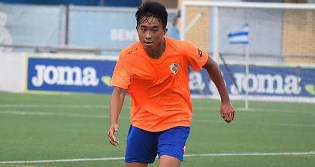 英国卫报评选00后世界60大足球新星,中国天才