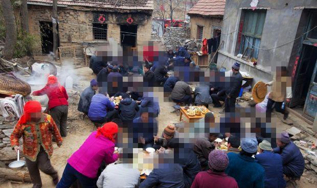 现在的农村, 穷遭轻视, 富被妒忌, 人心不似从前, 怎么会这样呢?|人心|农村|贫富差距|拜高|年代_新浪新闻