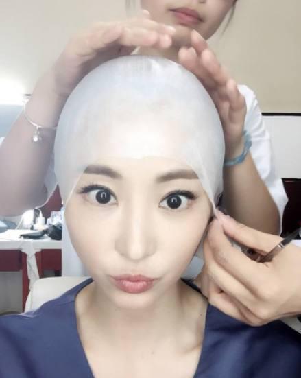 女明星的光头造型真的是剃光头了吗