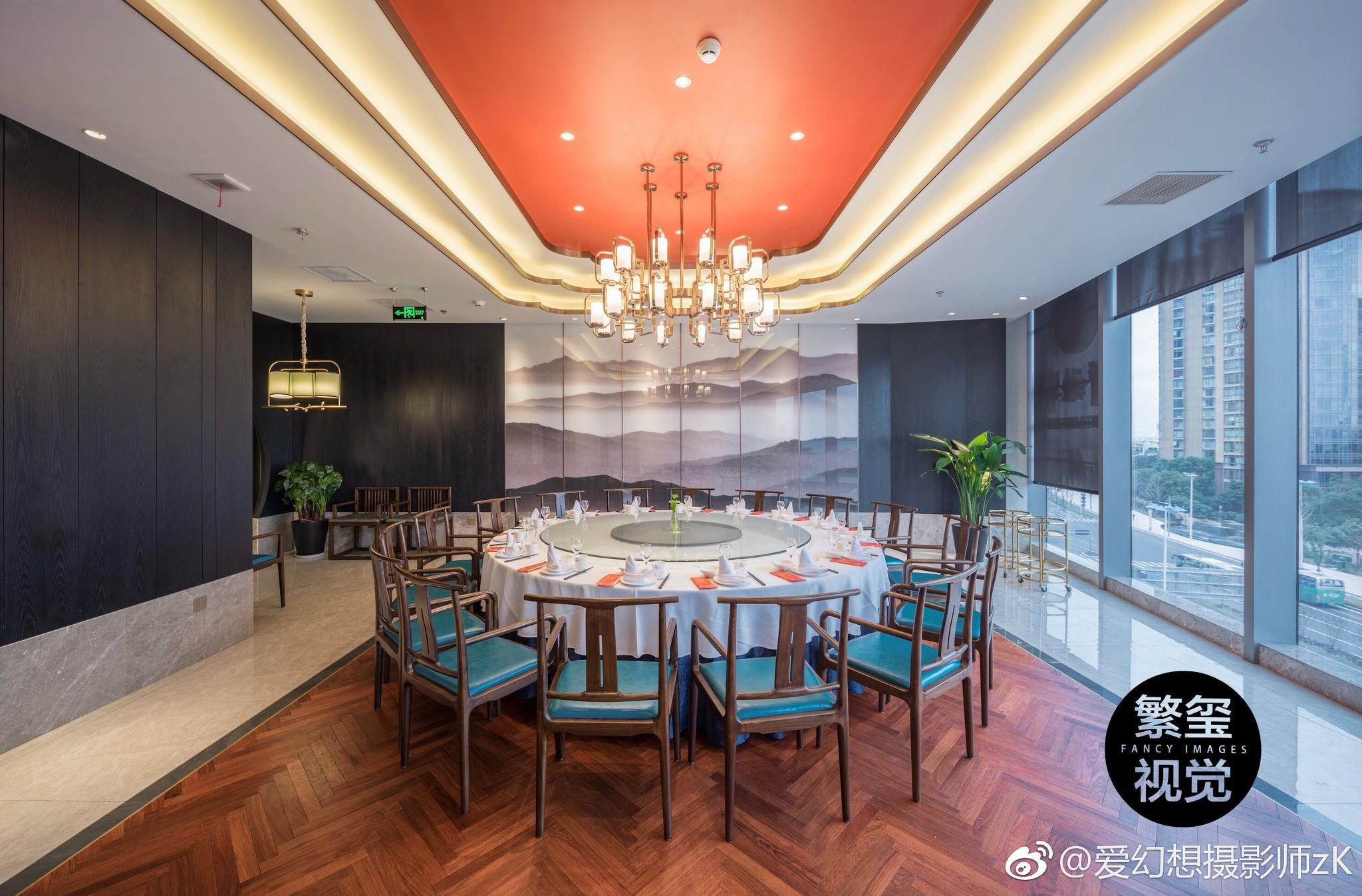 新梅华中餐厅苏州中心店设计:合众合餐饮全案