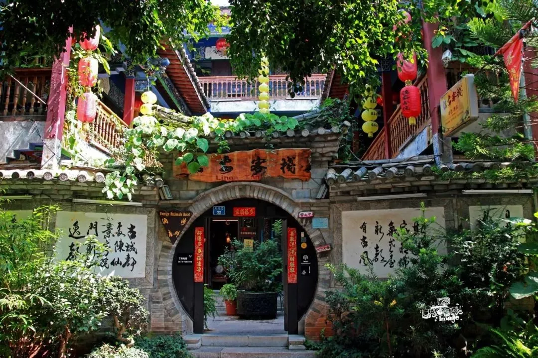 清新脱俗的建水古城 是那种想让人私藏的旅行目的地