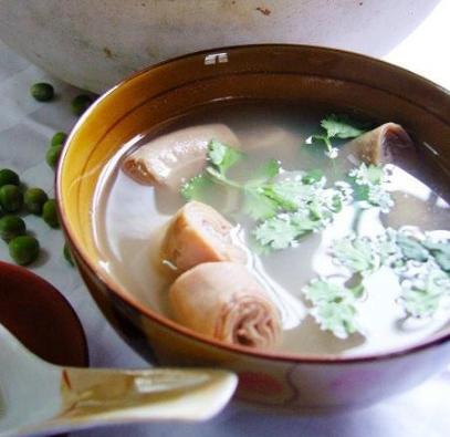 小肠汤的懒人做法,少油少盐,只要20分钟就搞定,好吃不上火