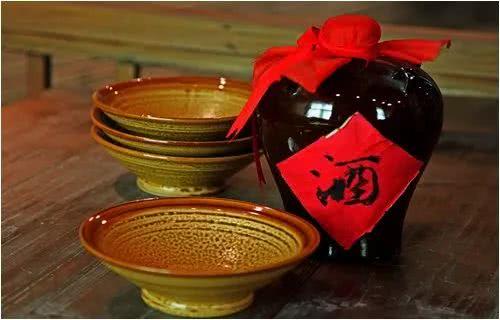 酒知识:华农妹白酒经典十问,搞清楚你会更懂酒