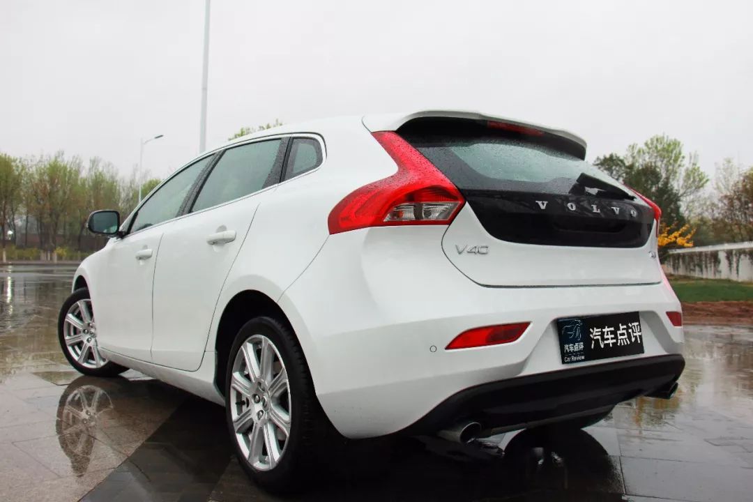 沃尔沃v40如何俘获车叔芳心?-新浪汽车