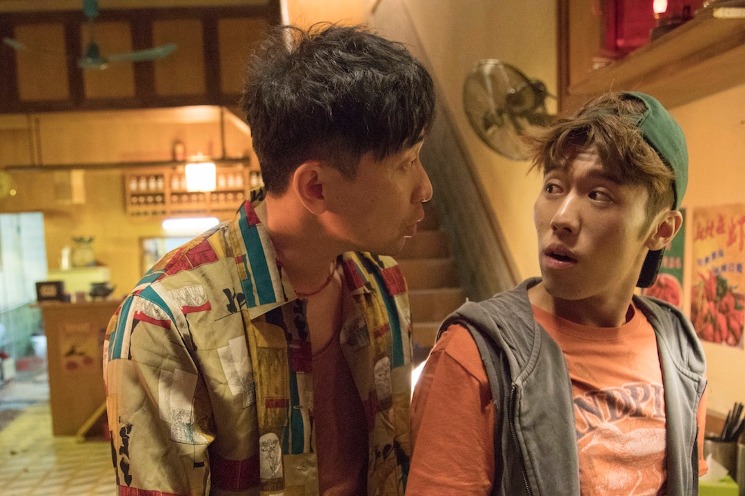 周游龙虾刑警热映中表现惊喜帅气圈粉