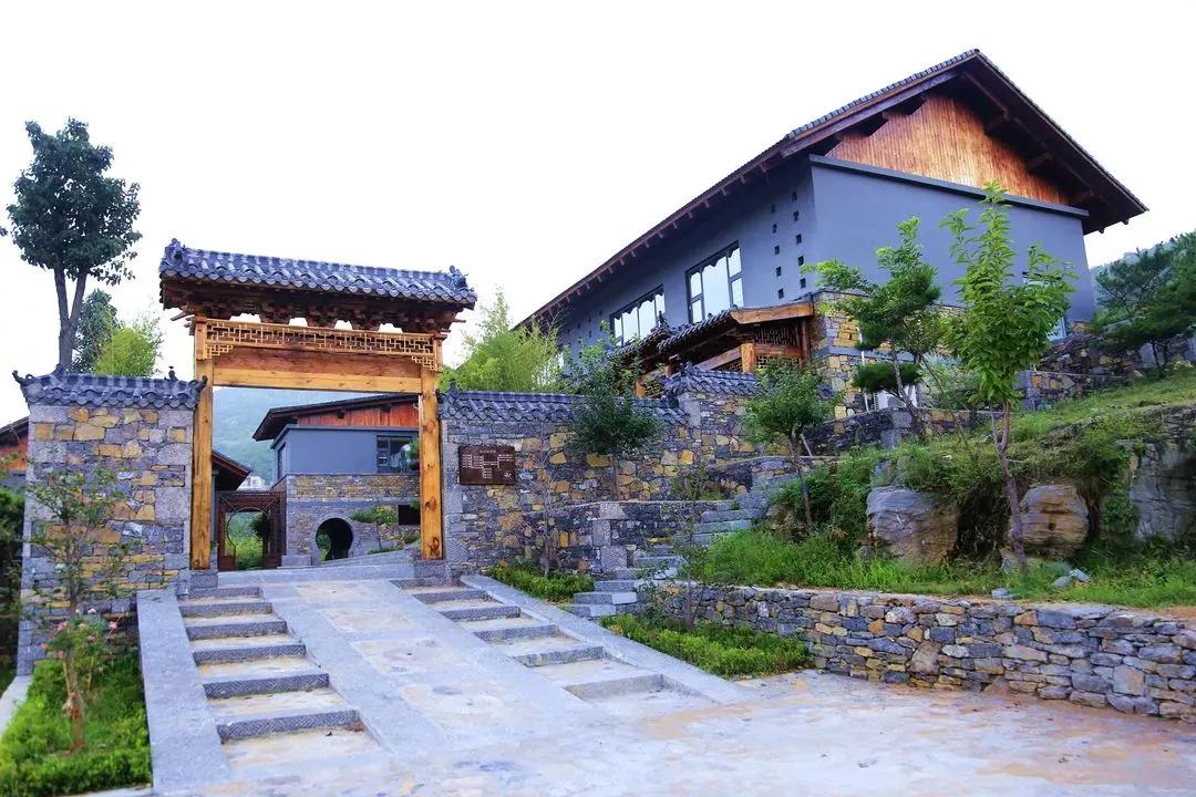 能住在这样的石头房子里,谁还住精装房