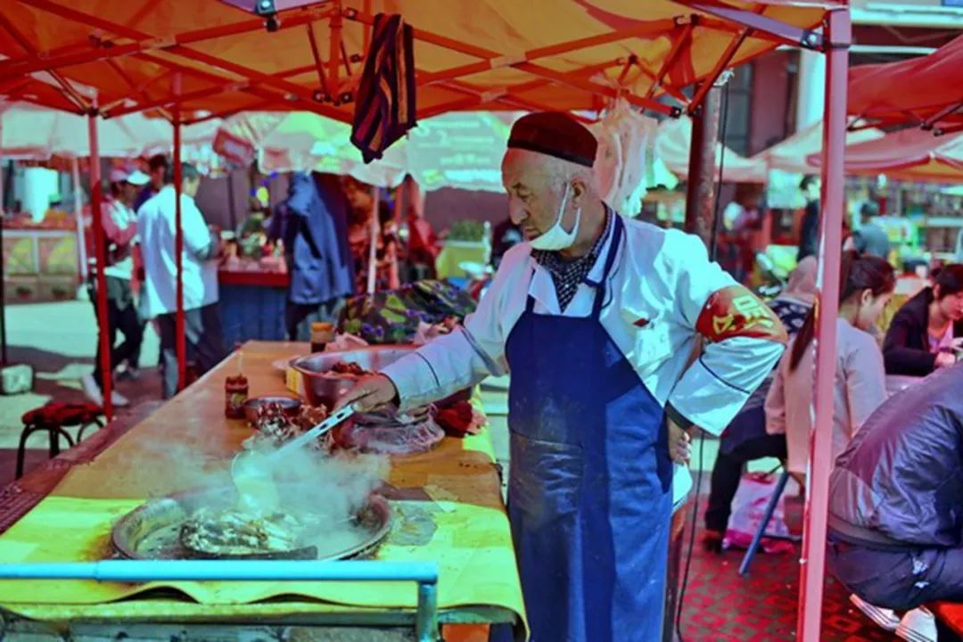 这个新疆蓝色小镇媲美摩洛哥99的人都没听过