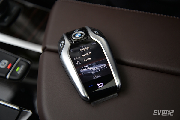 面面俱到试驾华晨宝马全新530le插电式混合动力轿车