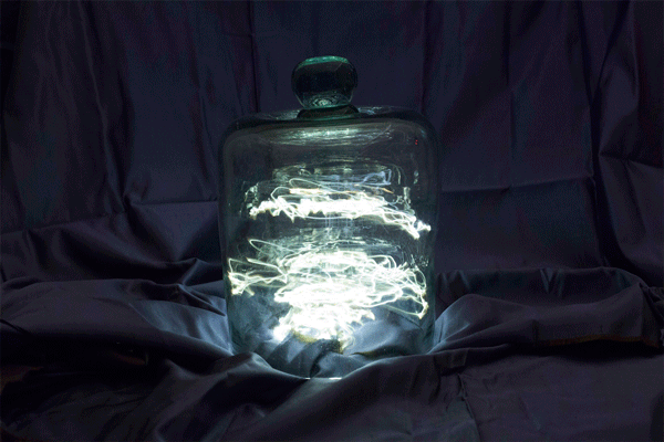 像萤火虫一样闪耀的光绘摄影 | lucea spinelli