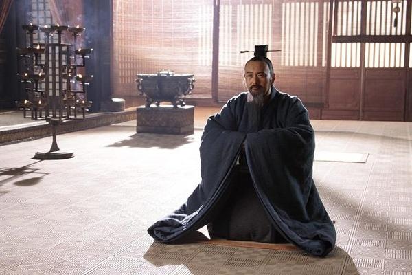 人到无求品自高——无欲无求,才可以做一个顶天立地的大丈夫!