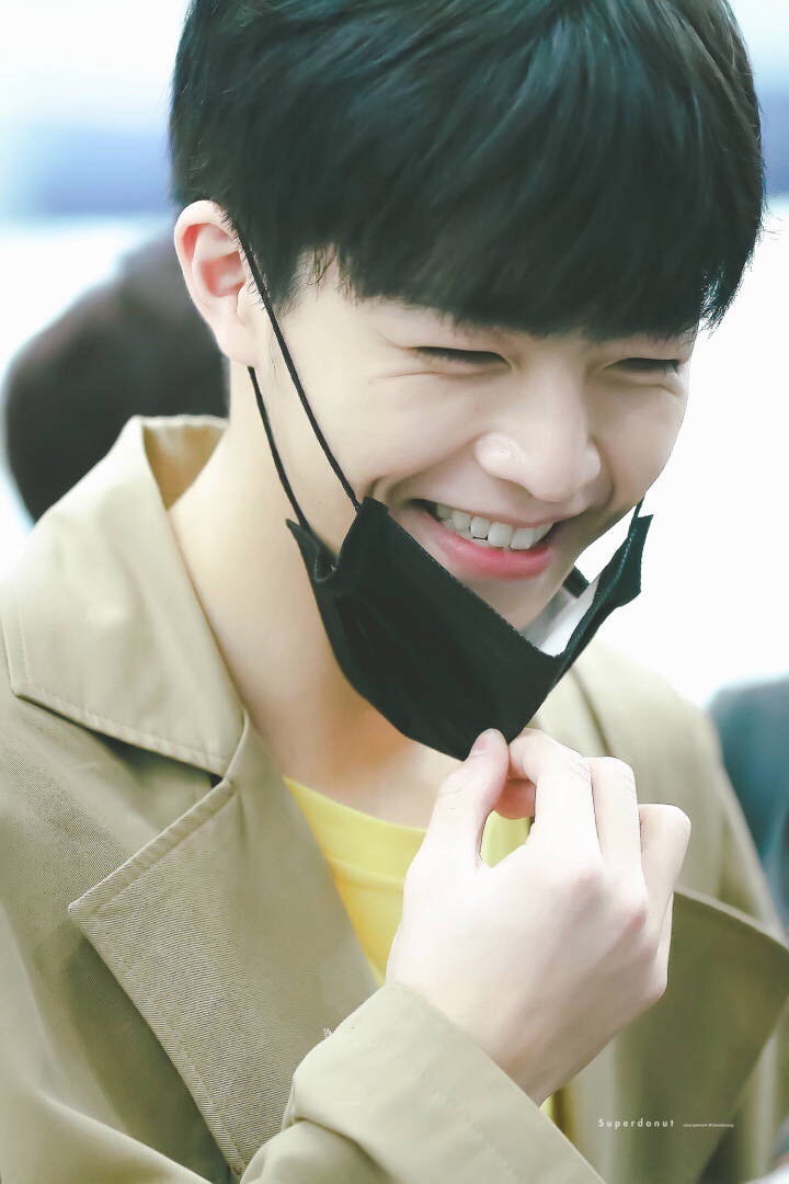 陈立农素颜 有颜任性~经得起无滤镜和素颜考验的男孩子最简单的修饰