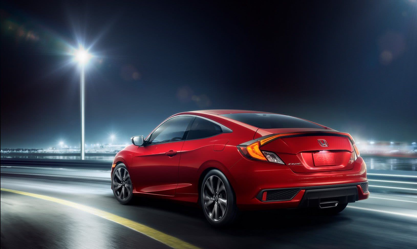 新款本田思域海外售价公布,约合13.35万起售,神车有何表现