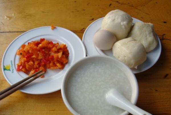 小贾平时的饭菜去年怀孕的时候,从第五个月开始,准妈妈小贾已经不工作