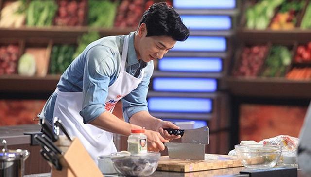 看这几位男明星,你就会知道会做饭的不止有黄磊,还有这几位大神