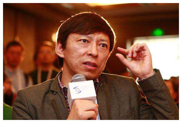 曾经老死不相往来,如今张朝阳入驻新浪微博让编辑一脸茫然