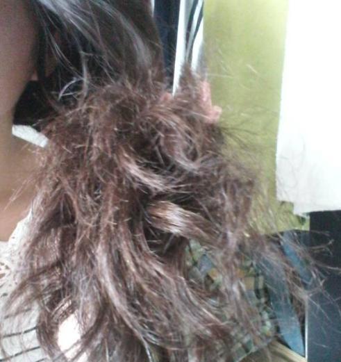 头发分叉不用愁两招搞掂