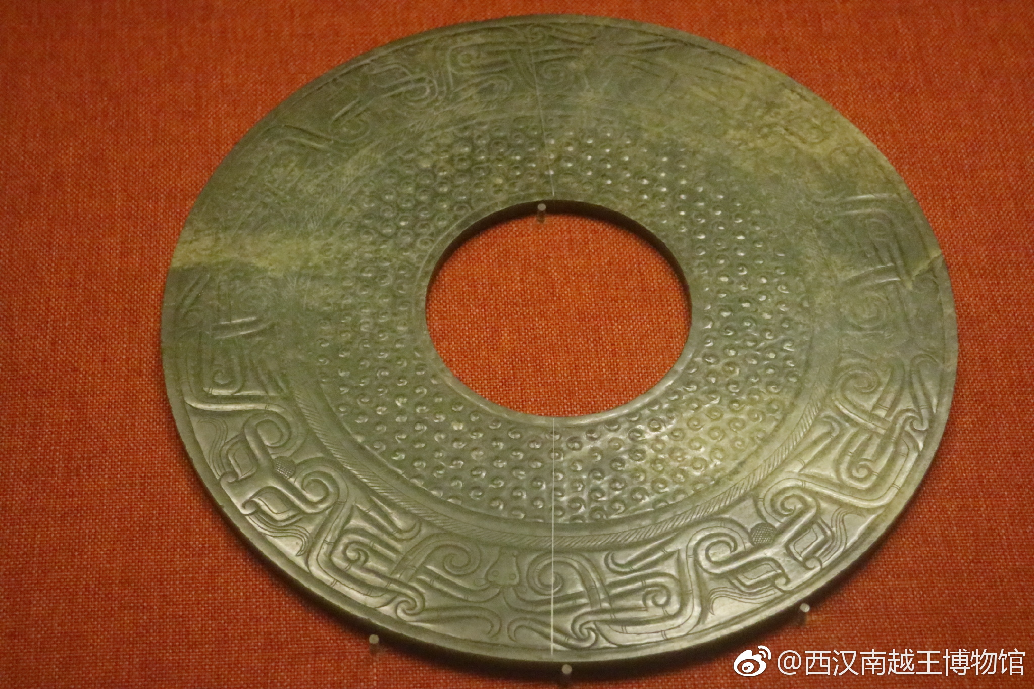 的玉璧眜眜也有请大家自动忽略掉丧心病狂的红布