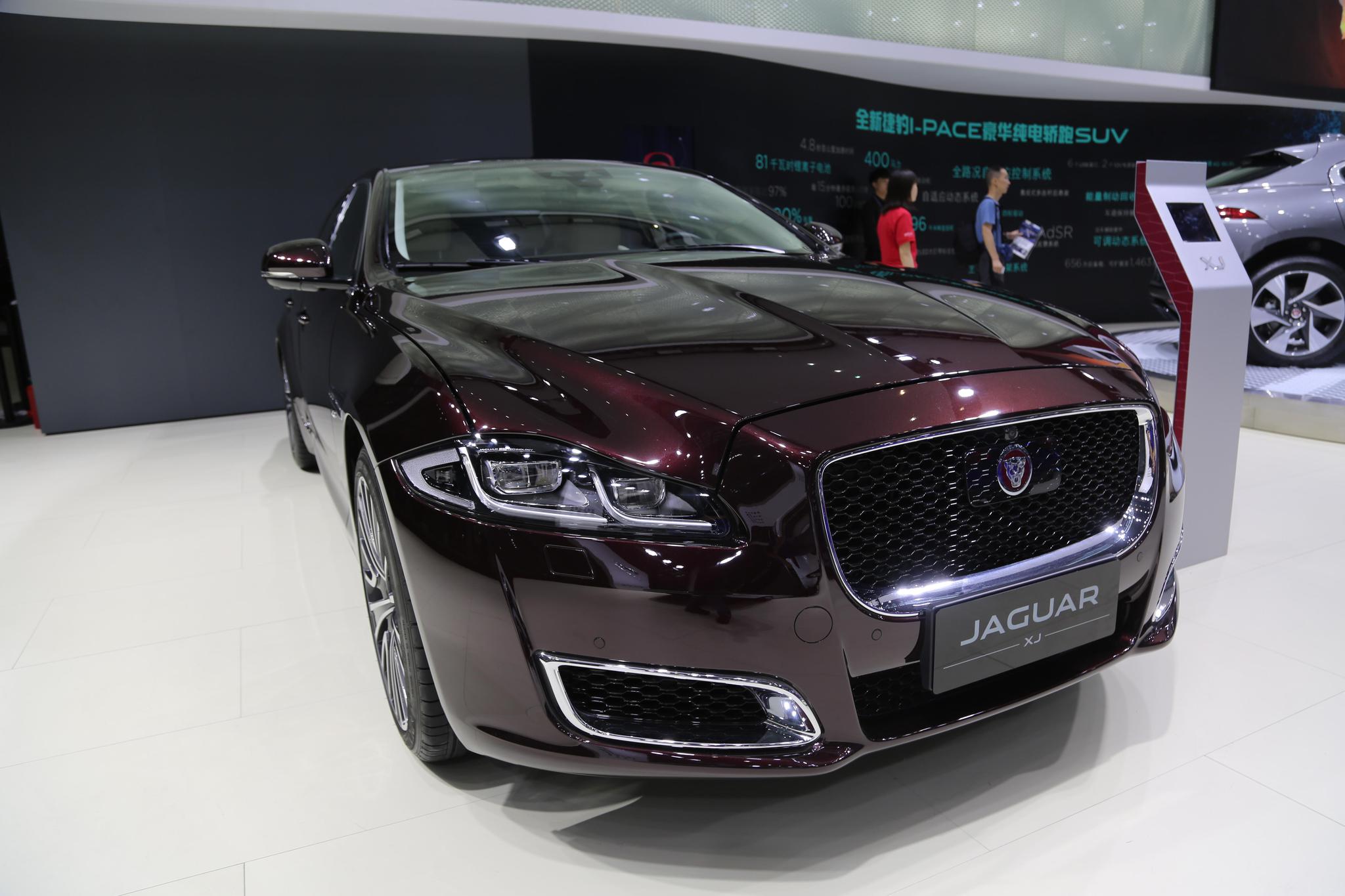 捷豹jaguar xj,旗舰商务座驾,2018深港澳车展实拍!