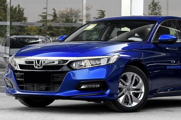 15-20万最适合年轻人的2款中型车完全不输雅阁