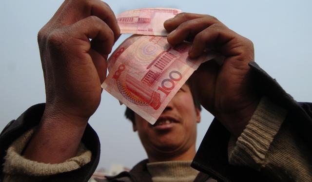 一类转公务员,一类人提前5年退休