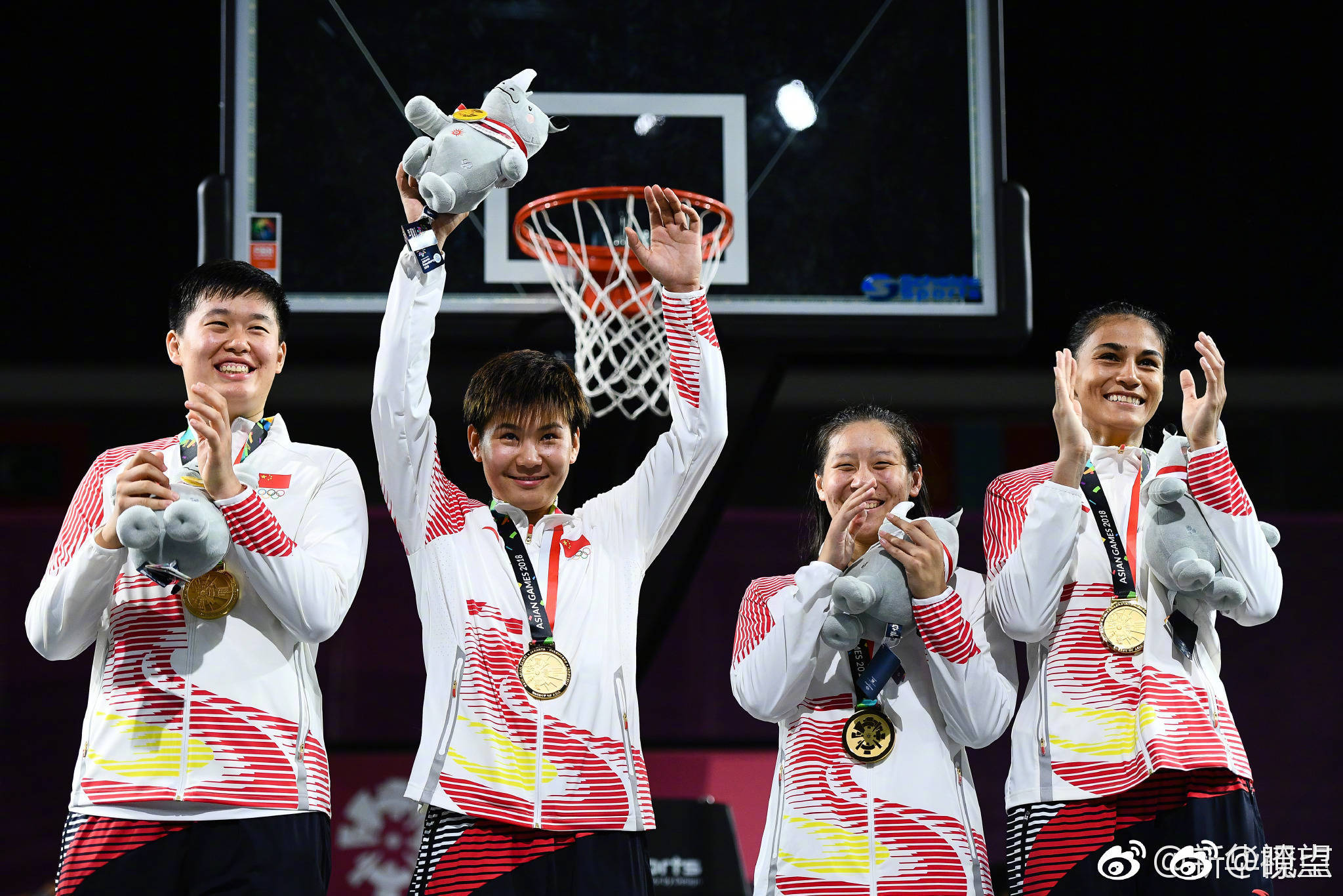 创造历史!亚运会篮球三对三比赛中国男女队双双夺金