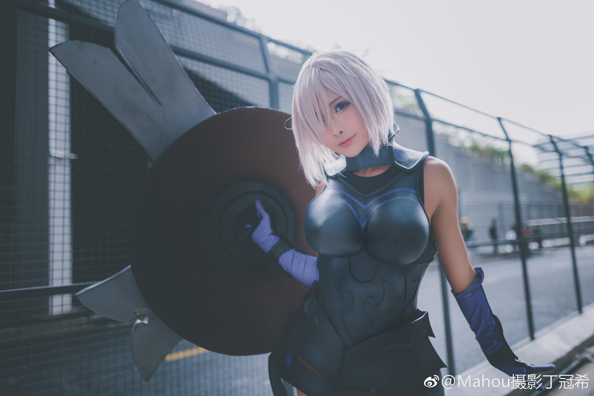 人活着就是为了学妹 自带cg质感的小姐姐了解一下出镜:@正版dokii九鴉