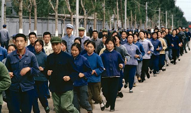 1973年中国百姓生活真实老照片没想到那时候的人们是这样子