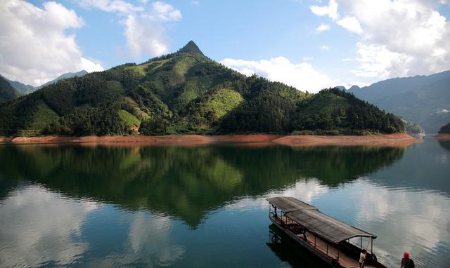 江永最大的源口水库美呆了