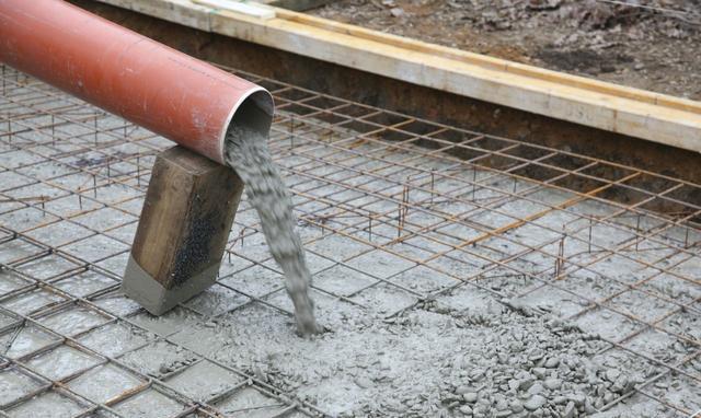 混凝土的浇筑过程,从方案准备到实施全解析