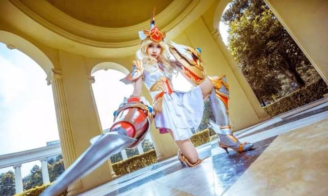 王者荣耀丨在女神的加冕下冲锋吧!王者雅典娜cos