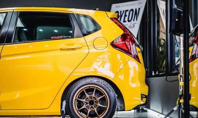 本田飞度改装案例——再来一台 spoon黄的后期飞度!