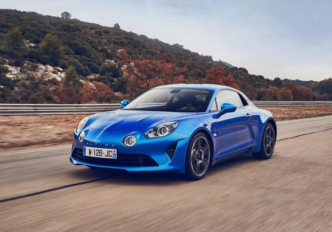 说车 | 德国首试alpine 110,乐趣赢保时捷,一听引擎声就醉-新浪汽车