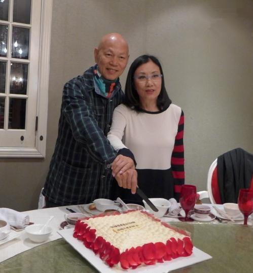 71岁汪明荃和三婚老公近照与老公相恋20年终成眷属遗憾无儿女