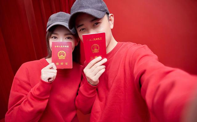 作室晒婚礼前夕晚宴高清图!美的像梦境!唐嫣像