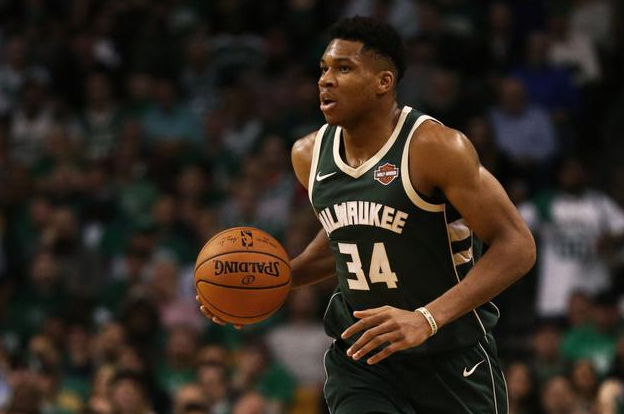 NBA詹姆斯谈论乐福、字母哥和卢,各有千秋不