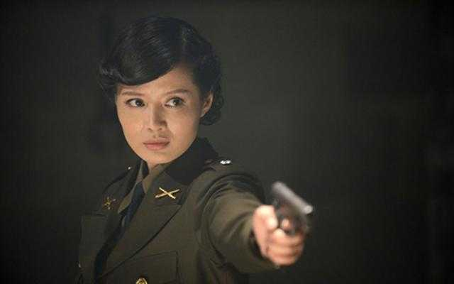 因长得胖被拒绝,凭一角成名后嫁师哥恩爱21年,如今过成这样!