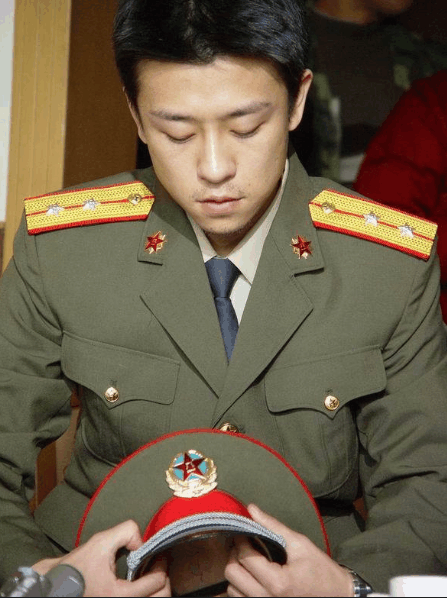 17年未火今38岁终走红, 导演妈曾预言: 到了四十岁演戏才有味道